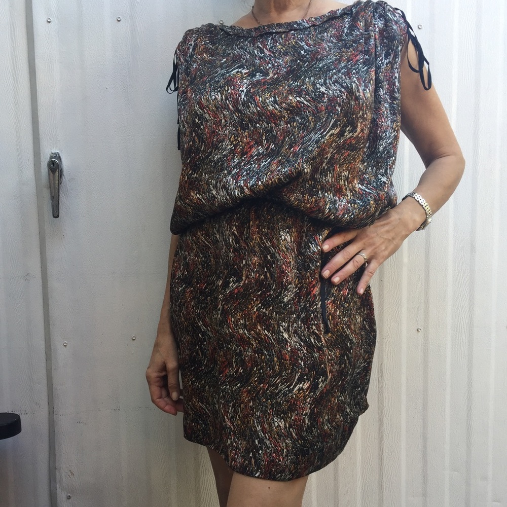 ISABEL MARANT dress w/kimono sleeves: drawstring